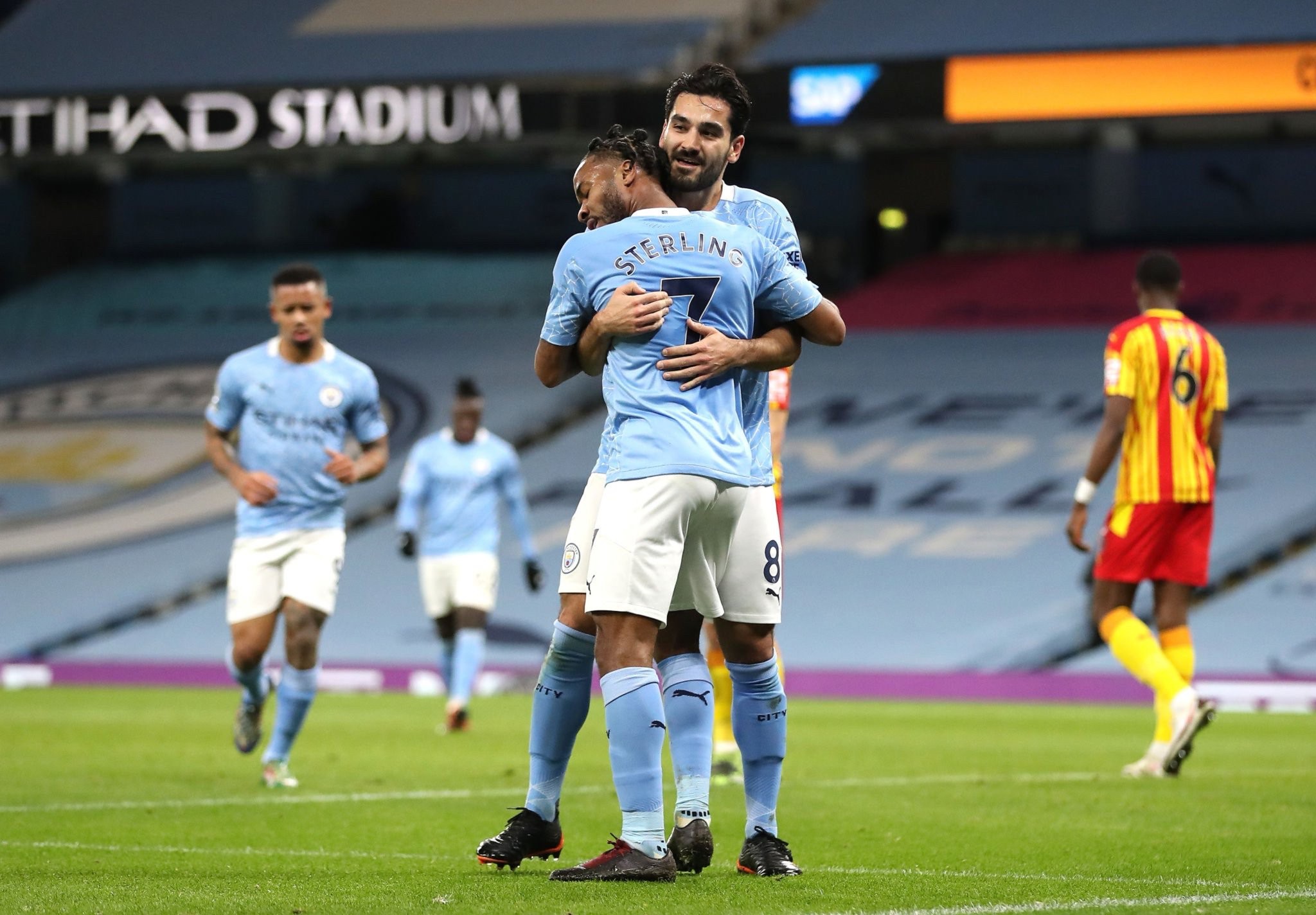 做出明智的 做出明智的